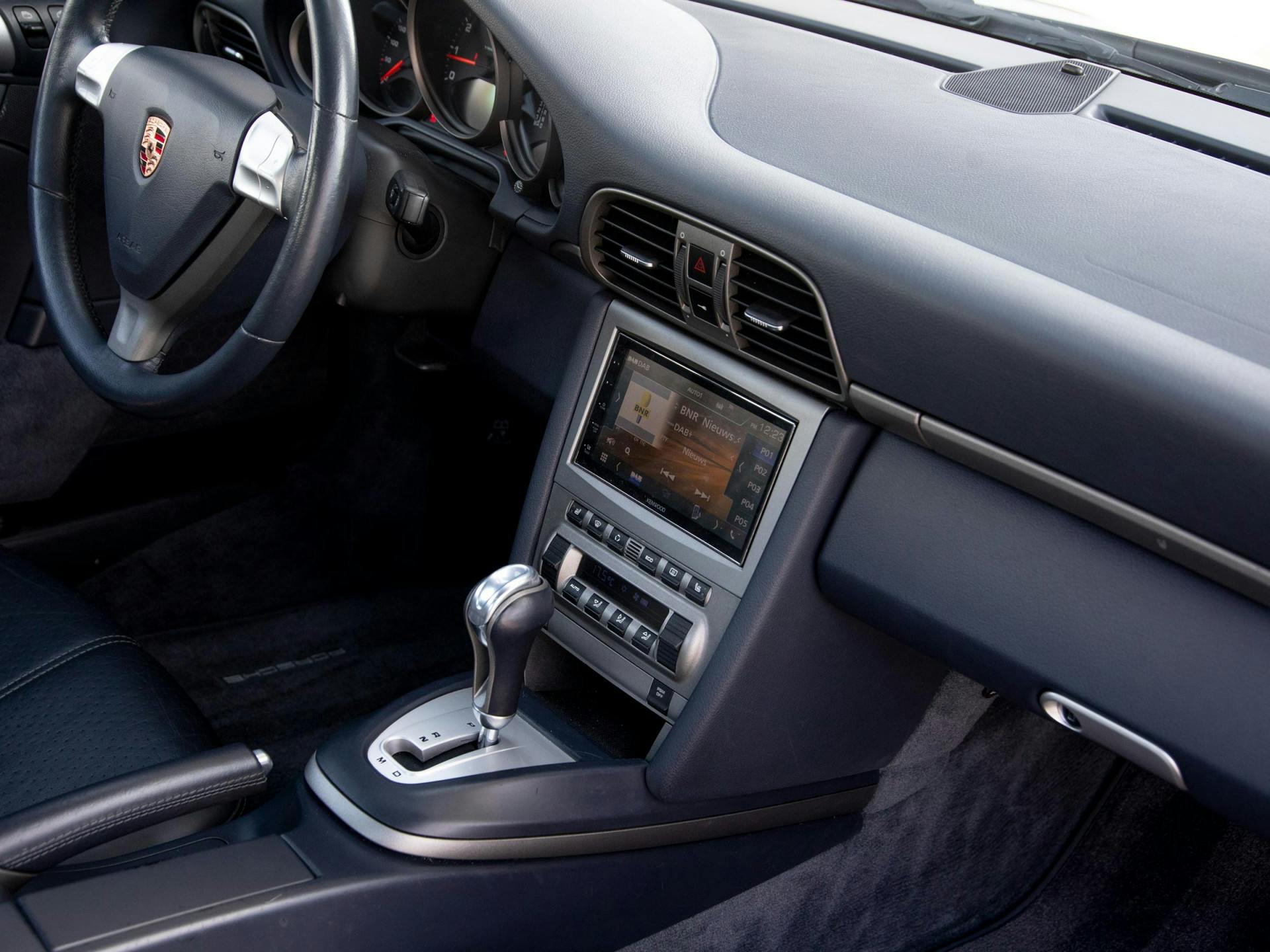 Porsche 911 3.6 Carrera | Schuifdak | Stoelverwarming |
